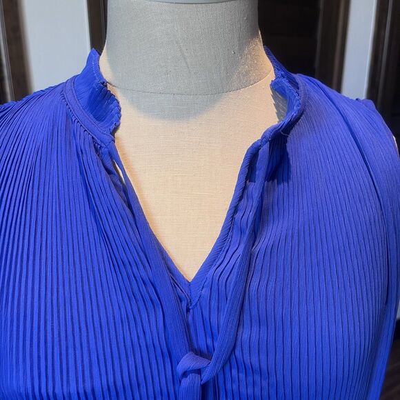 Donna Karan New York midi shift dress 4 Blue sleeveless tie neck pleated NEW - Picture 3 of 12